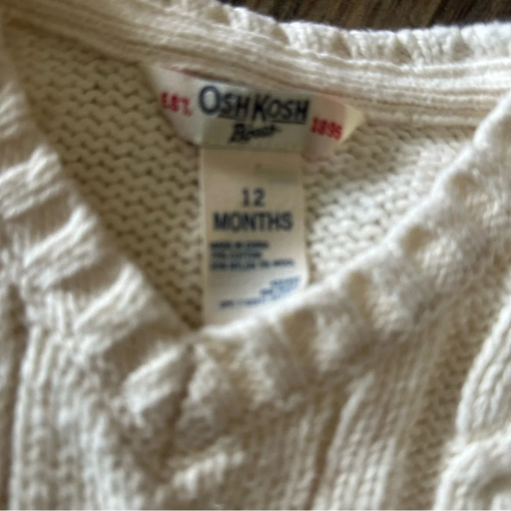 OshKosh cream cable knit sweater vest baby boys 12 mo NOS from 2010 Neutral